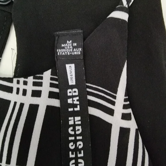 Layered Design Lab top. M. - Picture 2 of 5